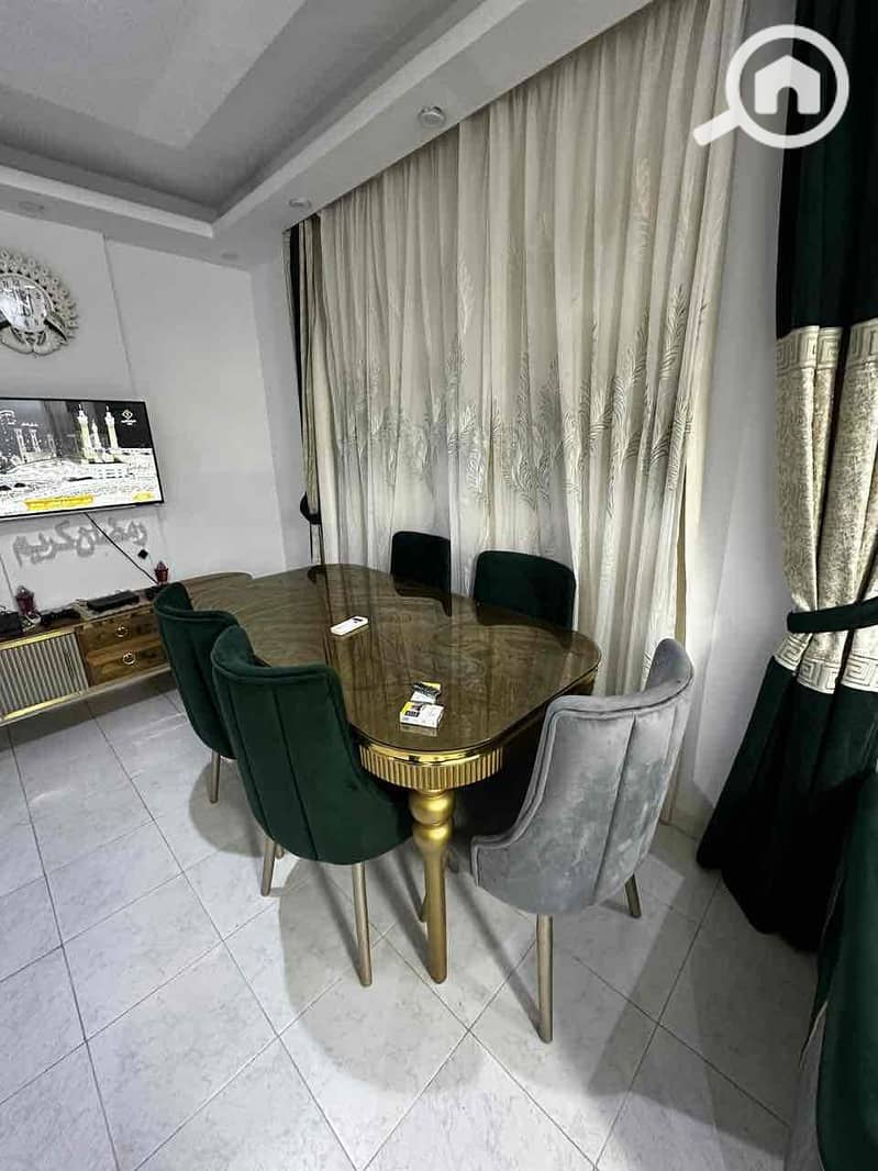 10 4718dc72-e896-4876-85d8-1a0f8ef6a1e3. jpg