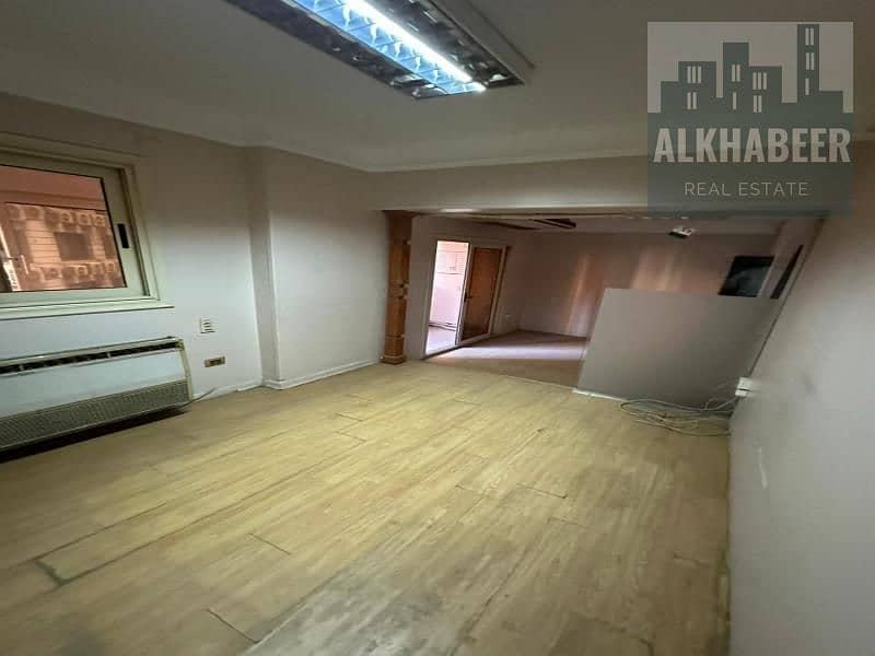 2 406b27ad-7c47-42af-88d2-01101c480fb9. jfif. jpg