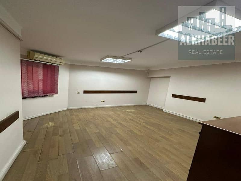 7 746693a9-7d02-4959-ad7d-4dde9c3fdbb1. jfif. jpg