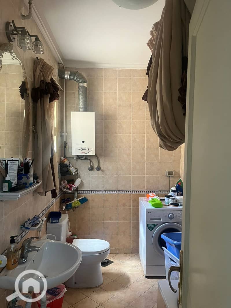 7 15d60f95-2155-4eb3-b299-277d649e2a35. jpeg