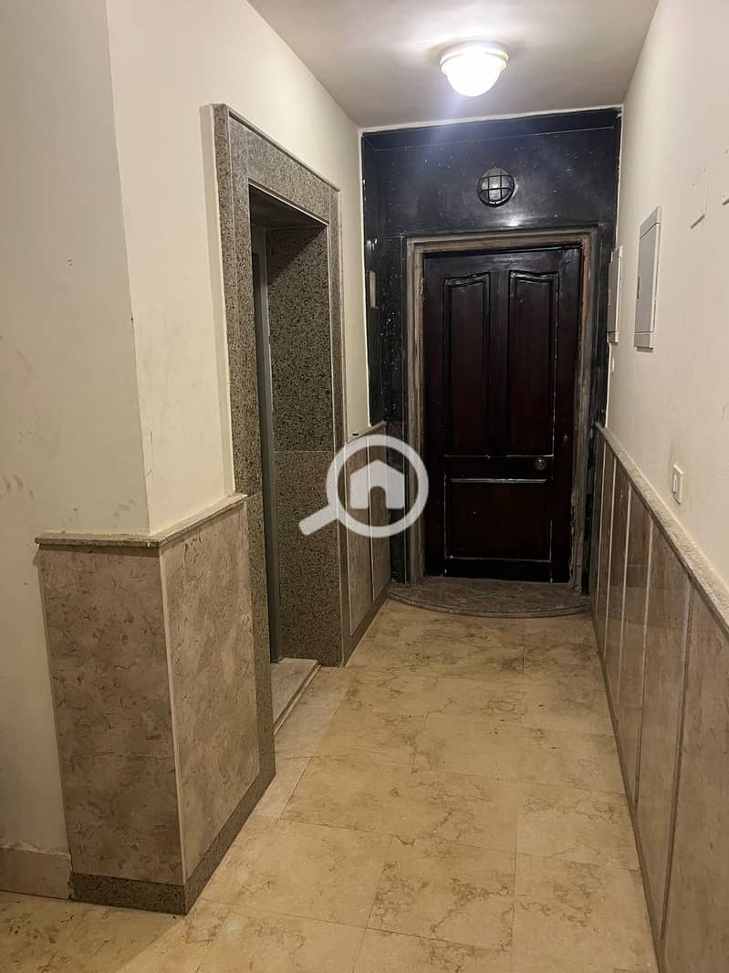 9 71866d71-c198-463d-8b9d-61851bdd26aa. jpeg