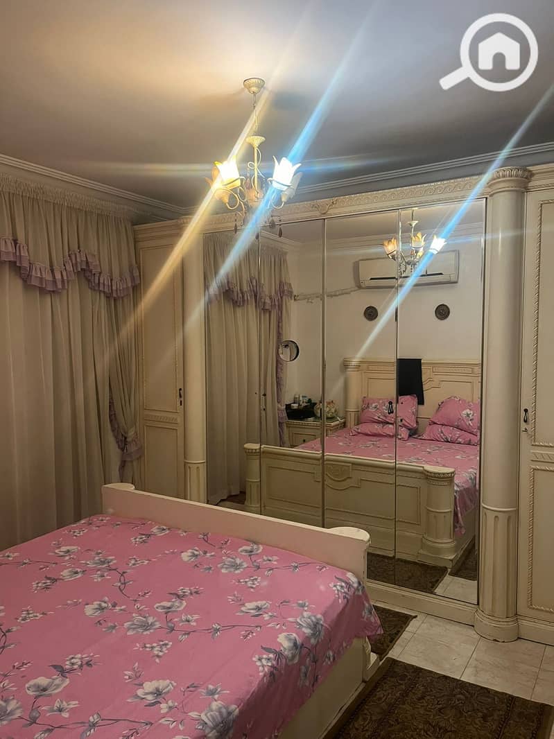 10 a33d8dae-a0cf-47fe-9c24-3b1993672a32. jpeg