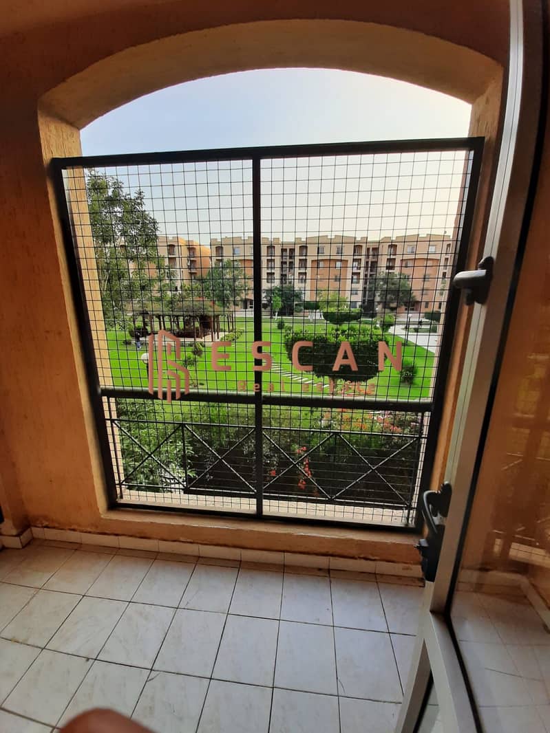 5 5fd2de20-bd95-4368-914e-4ea7c01f332f. jpg