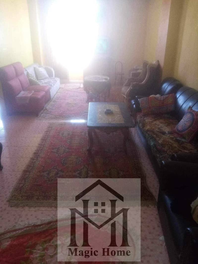 4 4e60bbc0-691e-49e0-9691-6307f19ae7a2. jpg