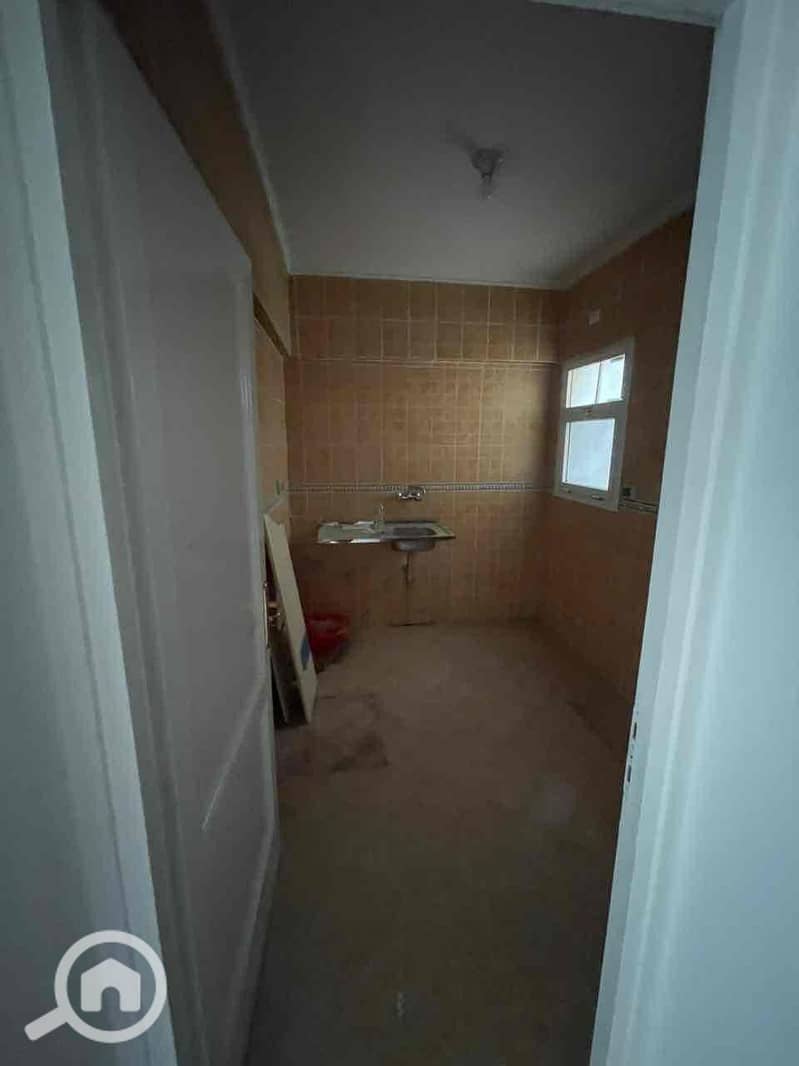 6 42abfa2e-939c-4a9f-bf60-3c5b50eef4af. jpg