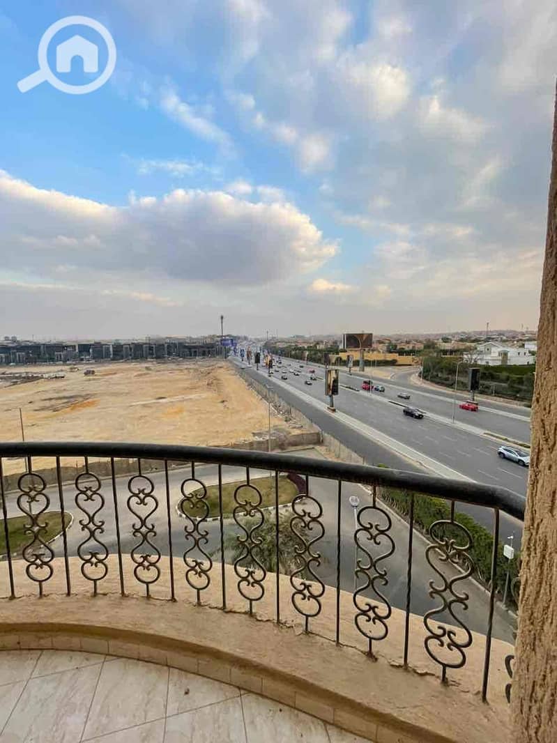 10 1fc21c3f-05a7-4ed2-82e4-50c366cc9c8e. jpg