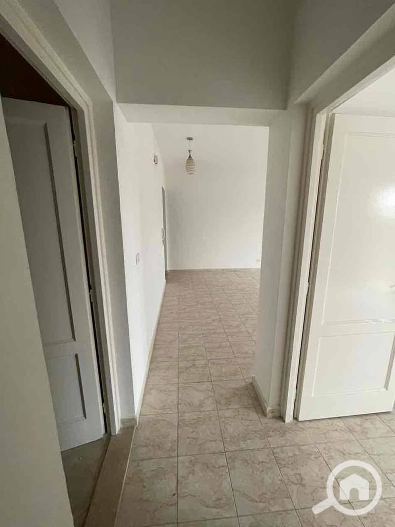 12 a8e1be19-360f-4f66-90d2-63566bbca56f. jpg