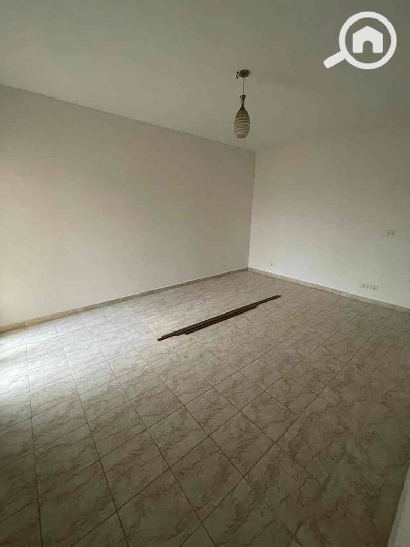 14 e2ae50a7-e178-4f30-a950-578be0f84744. jpg