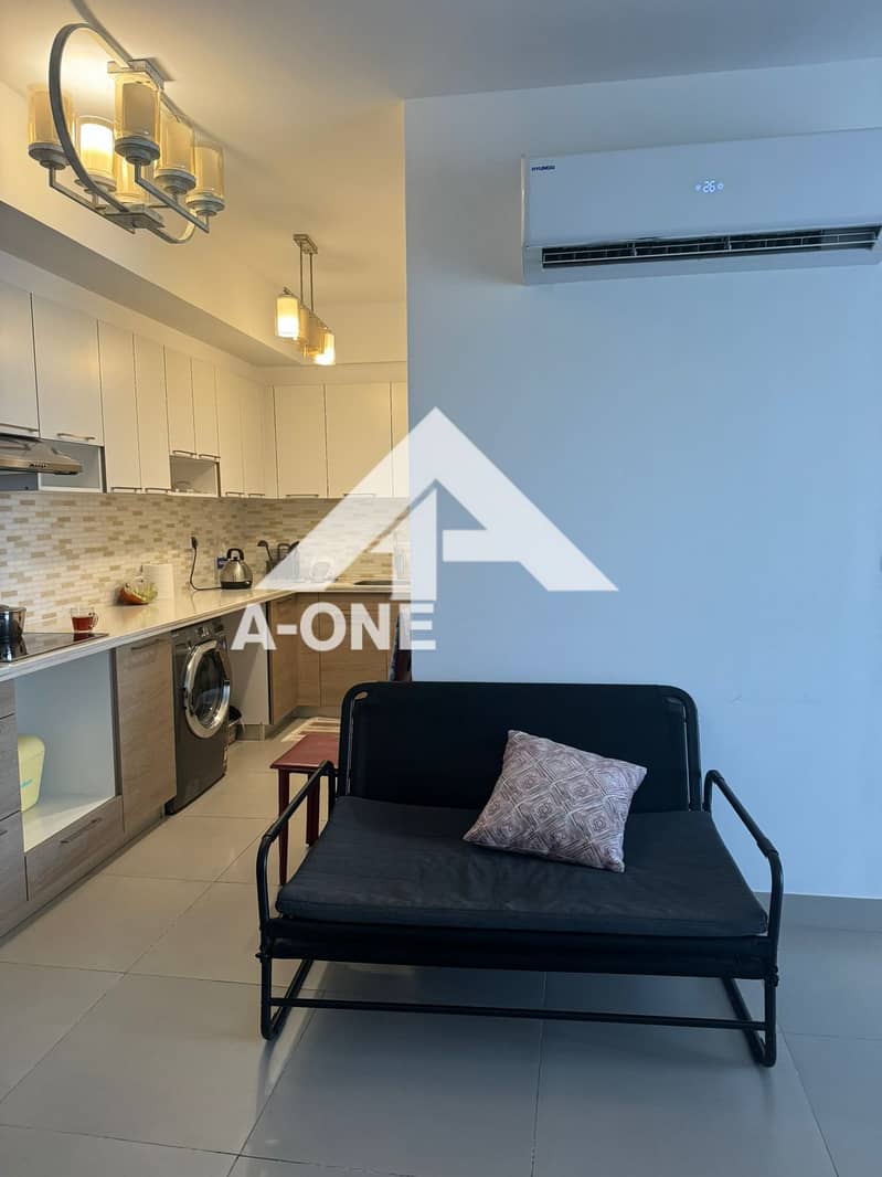 4 9ec1e1fd-d4bc-435a-9ae2-0e0a21463419. jpg