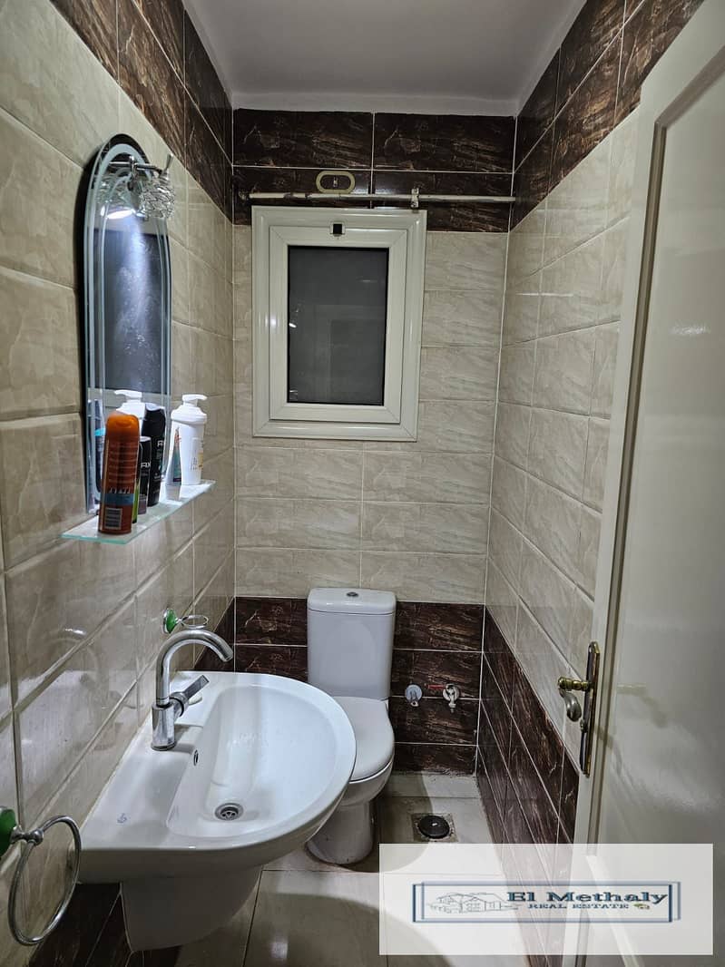 6 WhatsApp Image 2025-12-11 at 18.45. 00 (1). jpeg