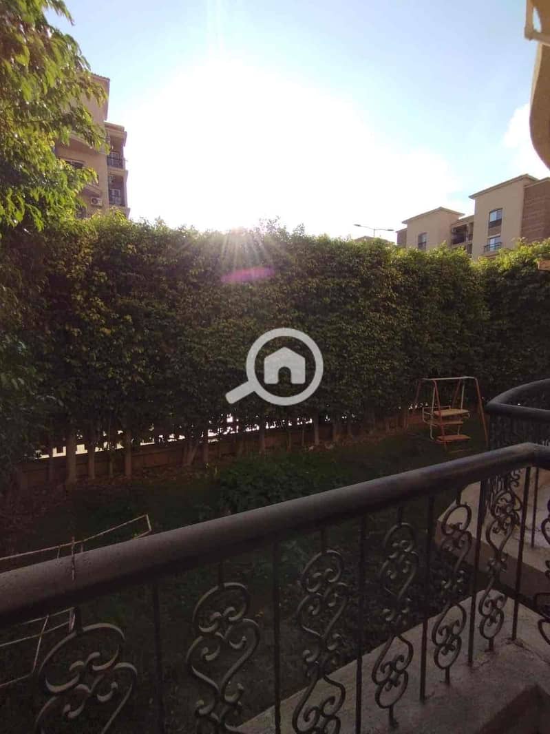 8 7c48ec51-3716-41e0-88f3-e05db31ac442. jpg