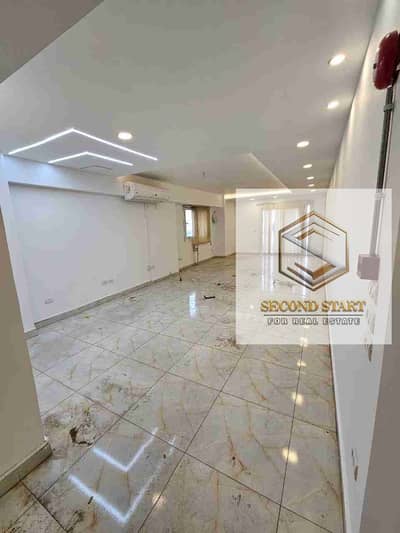 مکتب  للايجار في مدينة نصر، القاهرة - 1000065138. jpg