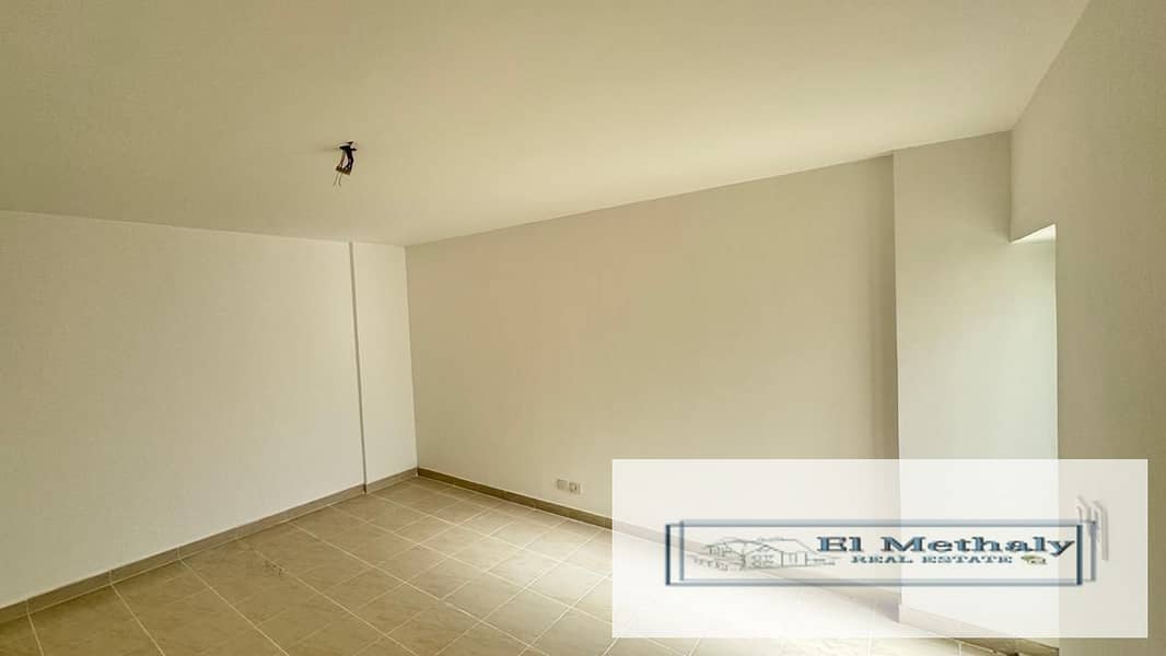 12 ba3ff985-3efd-4d70-bbf0-aa772c25be38. jpg