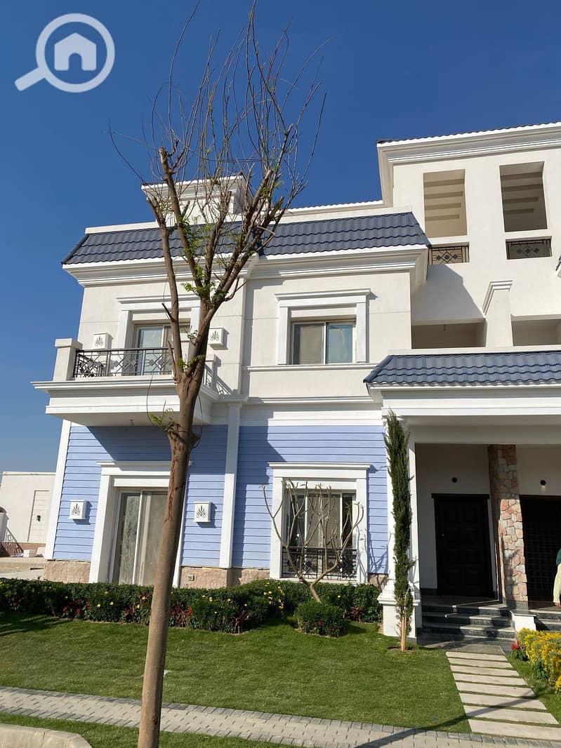 10 5be49042-55da-4a74-a286-383aeaaf77a2. jpeg