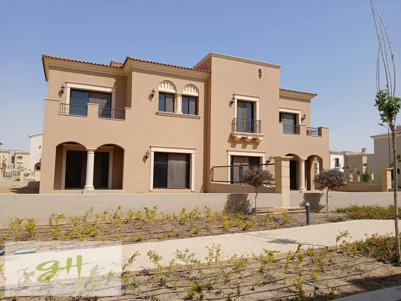 8 592440068_122179975718510561_3770261803674309560_n. jpg