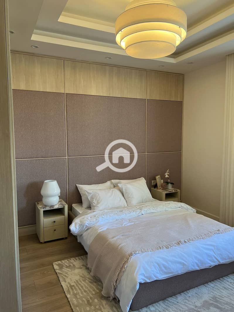 10 7c8889cb-d324-4292-acb3-5fd979dc8f74. jpeg