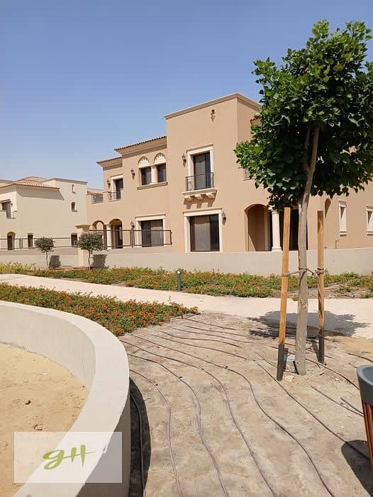 11 589058981_1352865446538622_1396175074088920960_n. jpg