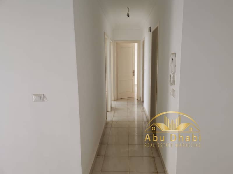 3 WhatsApp Image 2025-07-17 at 18.21. 10_c6781edb. jpg