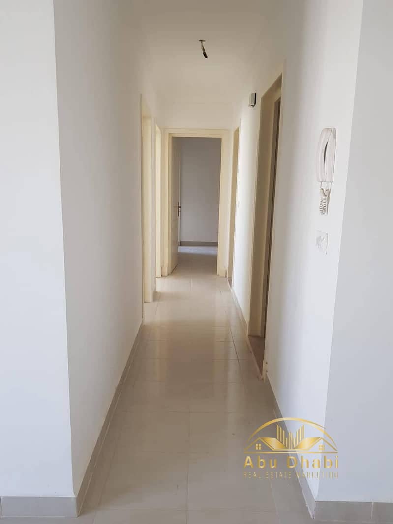 8 476298003_613947828048784_7913893870505760188_n. jpg