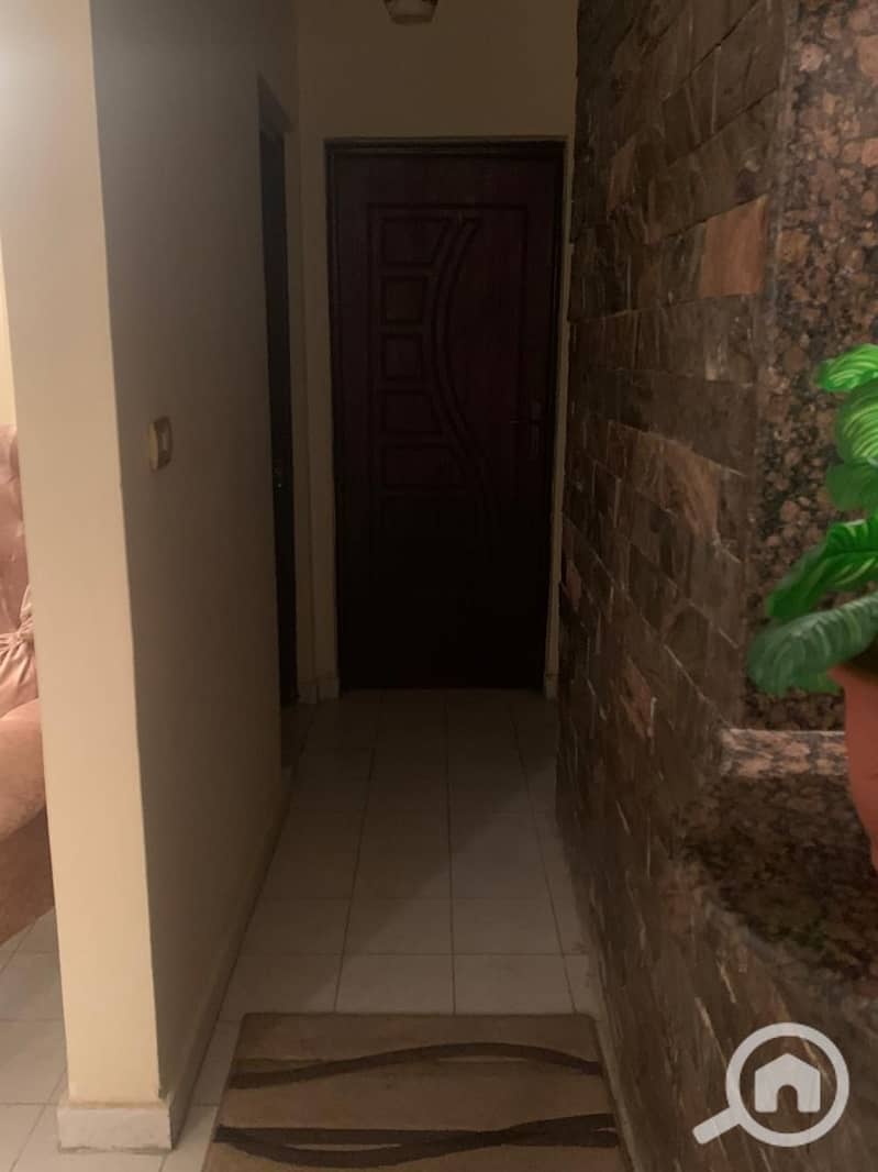 8 a913dd4d-8ff5-4a3e-a0c5-dc2c51a237b2. jpeg