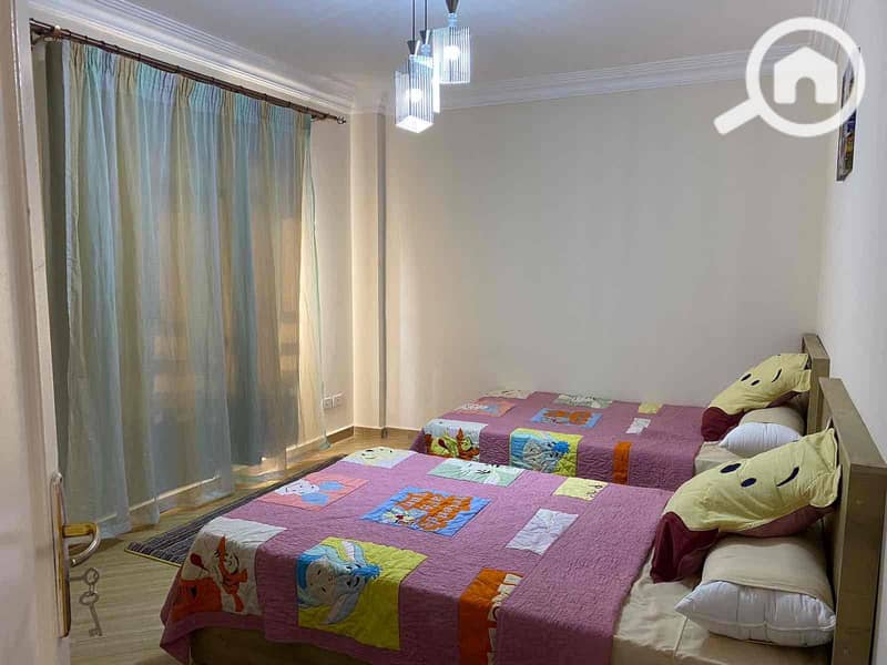 12 6b4c2632-ca8a-4e53-b206-f54bbe67ff8f. jpg