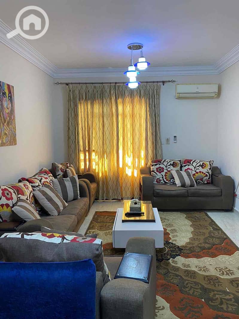 13 7dcff4d1-930e-4f0d-aa24-9d5b91ce537a. jpg