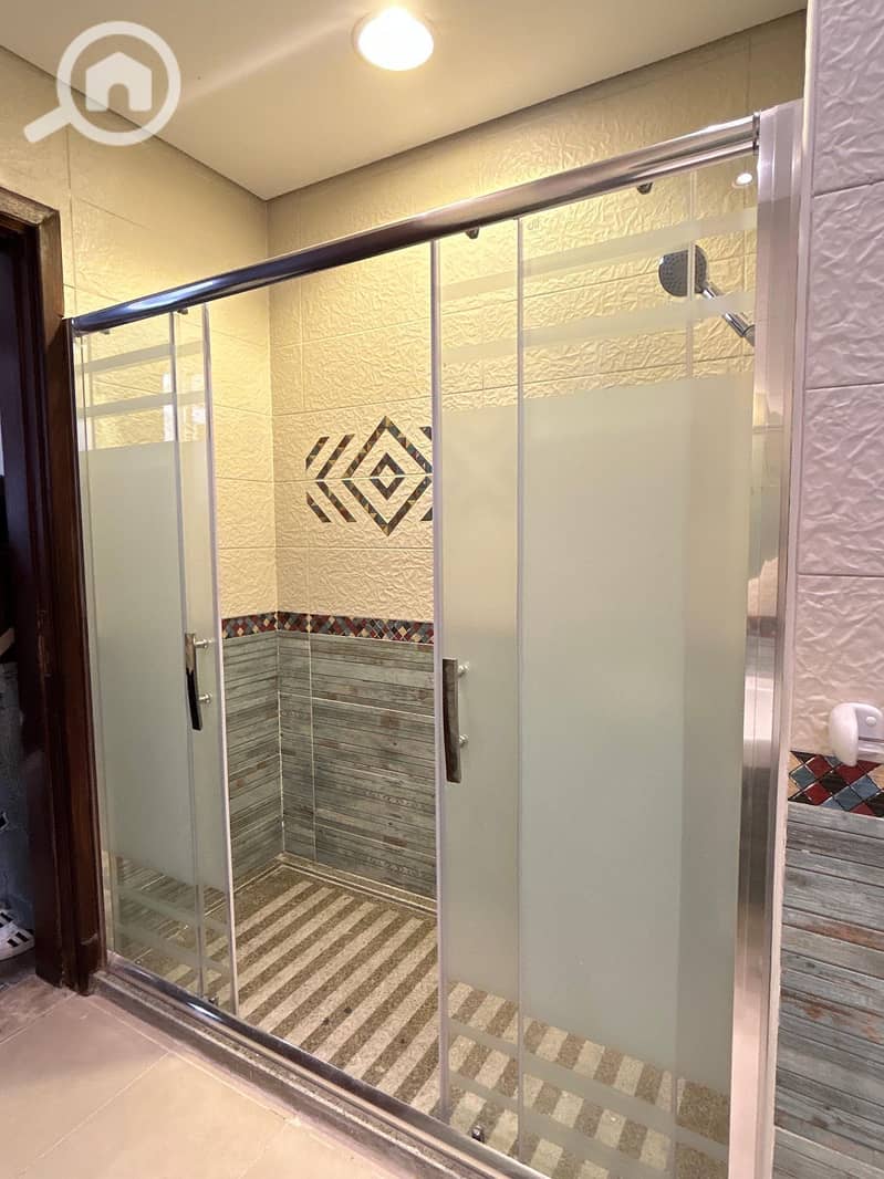 10 31c157ee-fce9-4af8-9003-801e3baba91a. jpeg