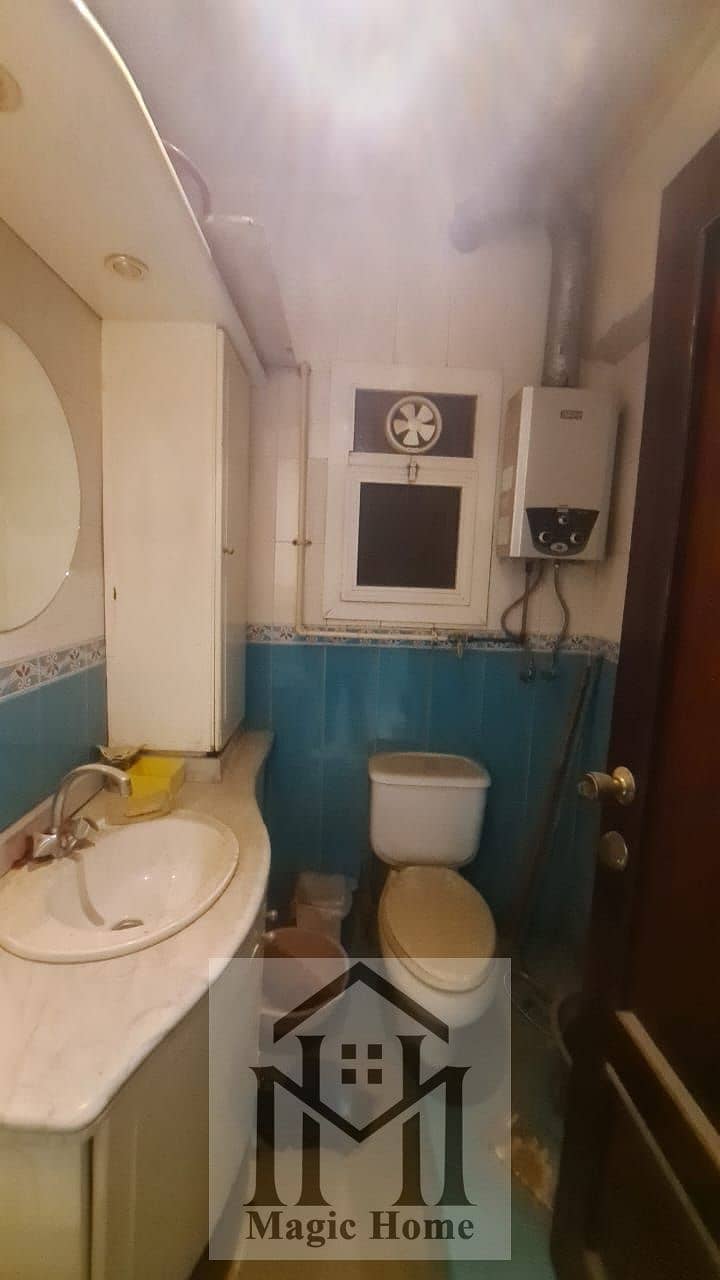 8 23c335bf-aca7-4e5b-b72e-b517fd0f10b0. jpg