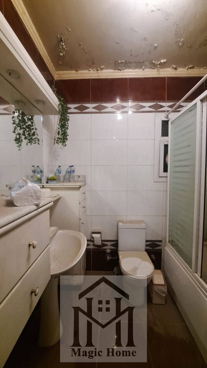 10 50698819-6c5a-4672-8572-ef4e7ce6f3e0. jpg