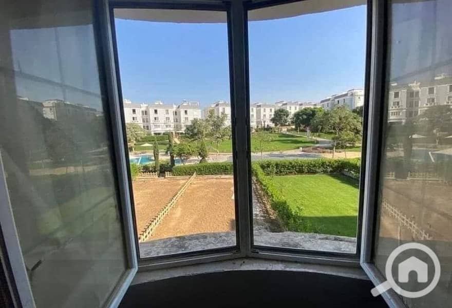 5 08a984bf-1d7b-4ab2-9b35-dd5370765eff. jpg