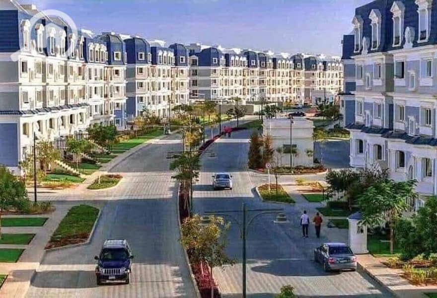 8 cfd92c0a-7734-461d-8f2f-442c717fec9c. jpg