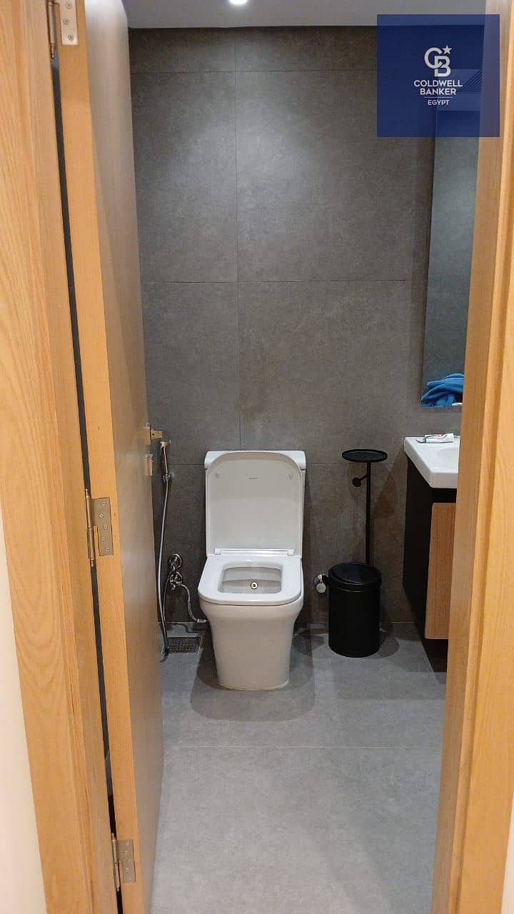 6 WhatsApp Image 2026-01-12 at 18.26. 25_e260e41b. jpg