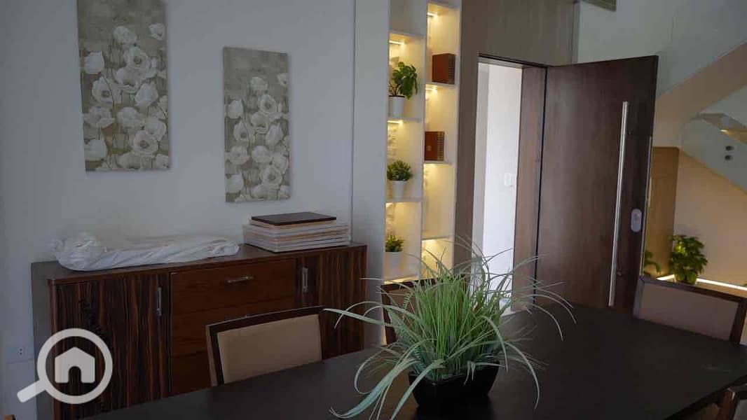 11 878f8d20-b8ea-48bc-ab39-8cf4bc9668f1. jpg