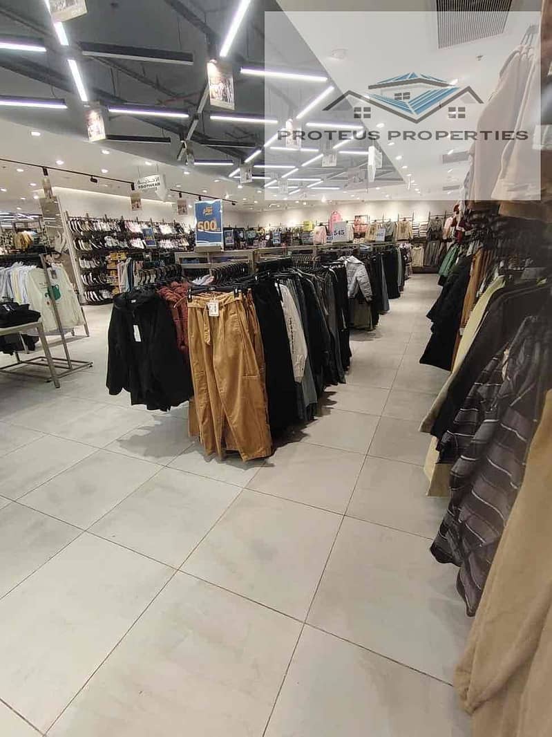 7 728fe33d-d8a2-4441-b24c-65b3ded87024. jpg