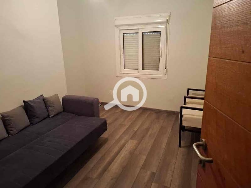 7 32b466a3-ca22-4a3b-9952-faa35ae77a5e. jpg