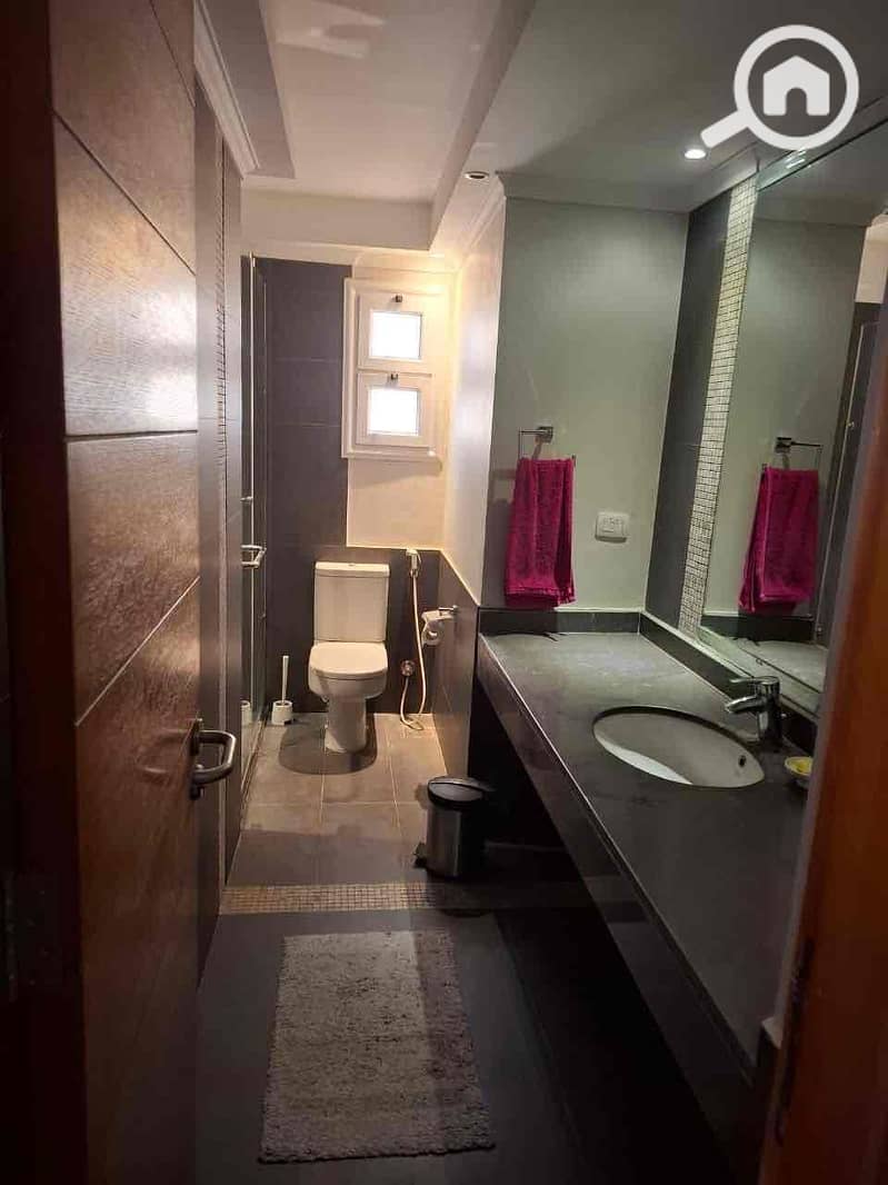 8 0fb9abec-c56f-409d-ac5a-b0051797f4ba. jpg