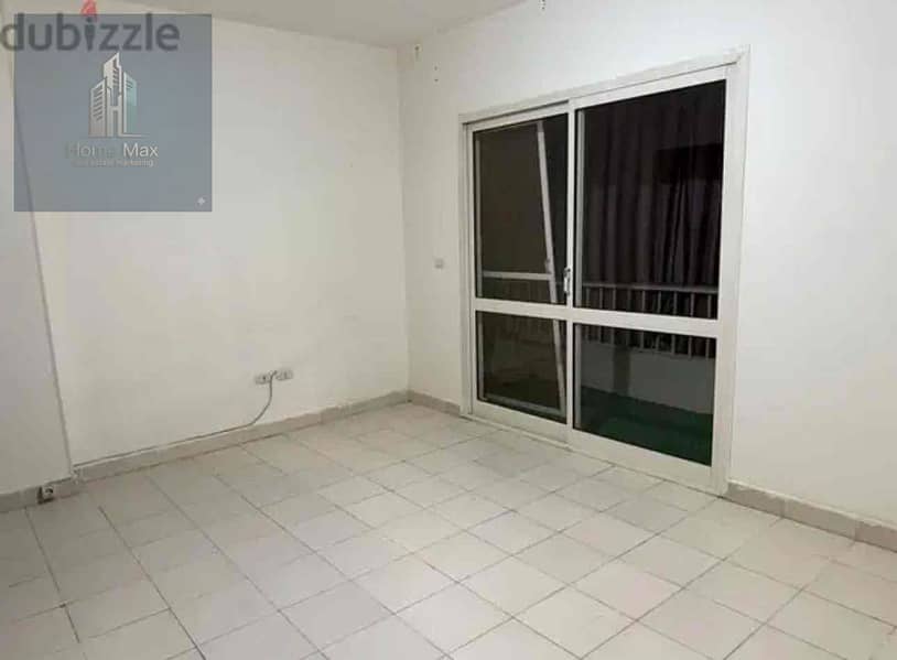 2 54b8fabf-4180-4804-b54f-ac79358b5540. jpg