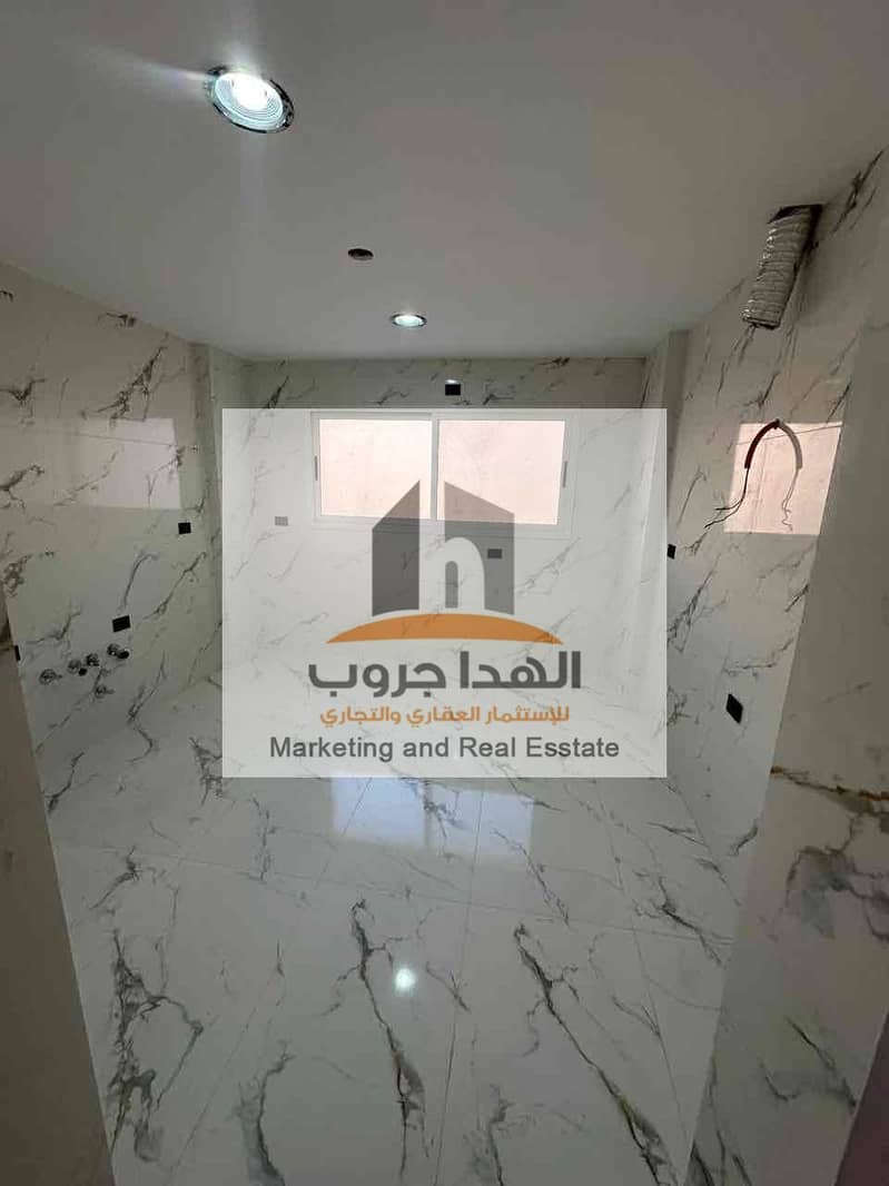 5 01c36a52-315c-42d2-8777-bda21b4326ae. jpg