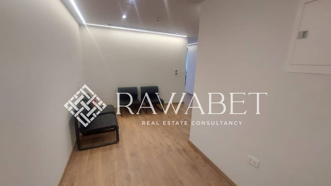 9 038d8cbc-5f41-4ada-b1e4-4e683d1425c1. jpeg