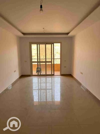 شقة 2 غرفة نوم للايجار في زهراء المعادى، القاهرة - 1000200853. jpg