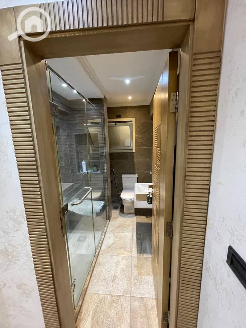 9 614465980_1531801965615041_1502460890373449851_n. jpg