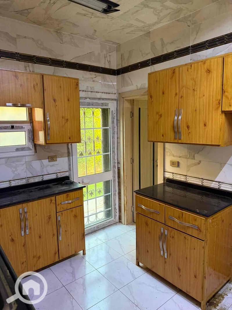 6 ff944867-90c2-4250-a5bc-959aca3444a2. jpg