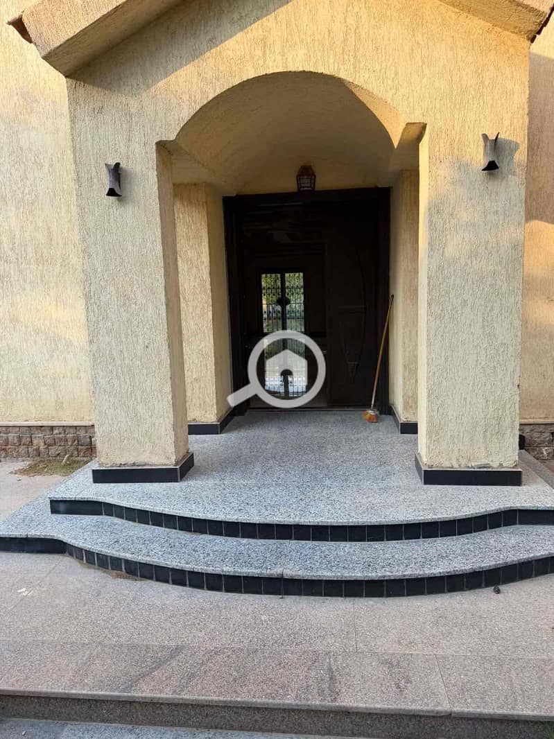 13 1752d3b4-9b00-412a-9ef2-fc29ead233db. jpg