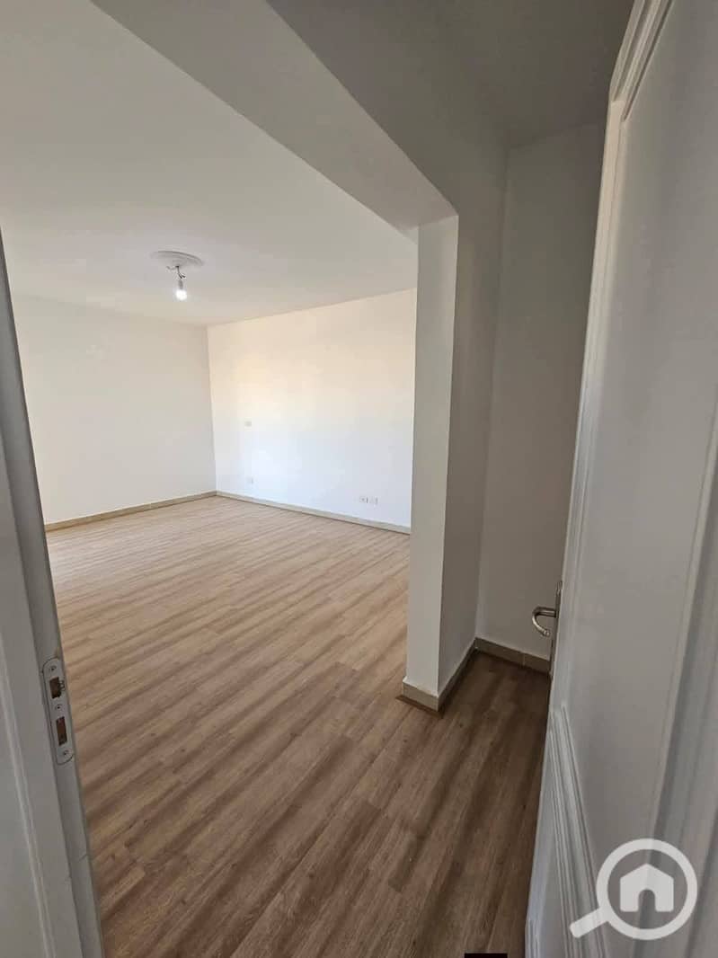 6 613562155_1528379335957304_2516179790731407682_n. jpg