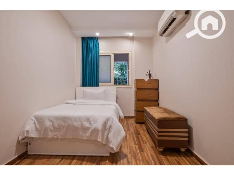 5 a54b5b9b-bcde-4f79-8ee9-5b5a602927e7. jpg