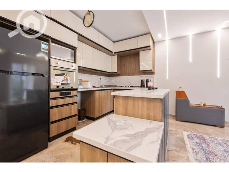 6 ab3a00d1-9456-437e-9b9f-92b56483d015. jpg