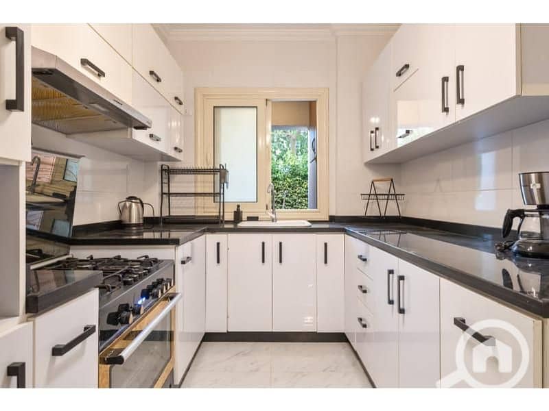 7 588931f2-8a8b-4c96-861e-d87bb92b232d. jpg