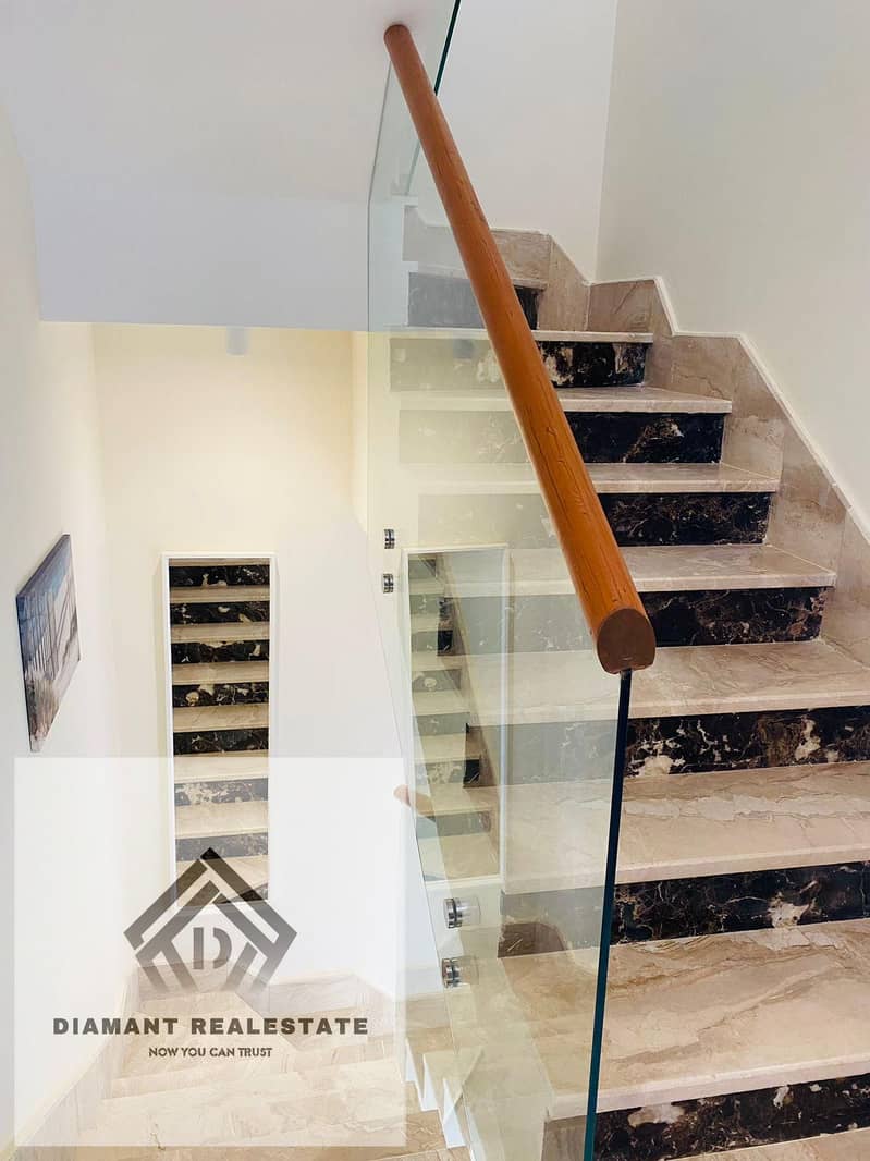 11 WhatsApp Image 2025-09-19 at 6.56. 31 PM. jpeg