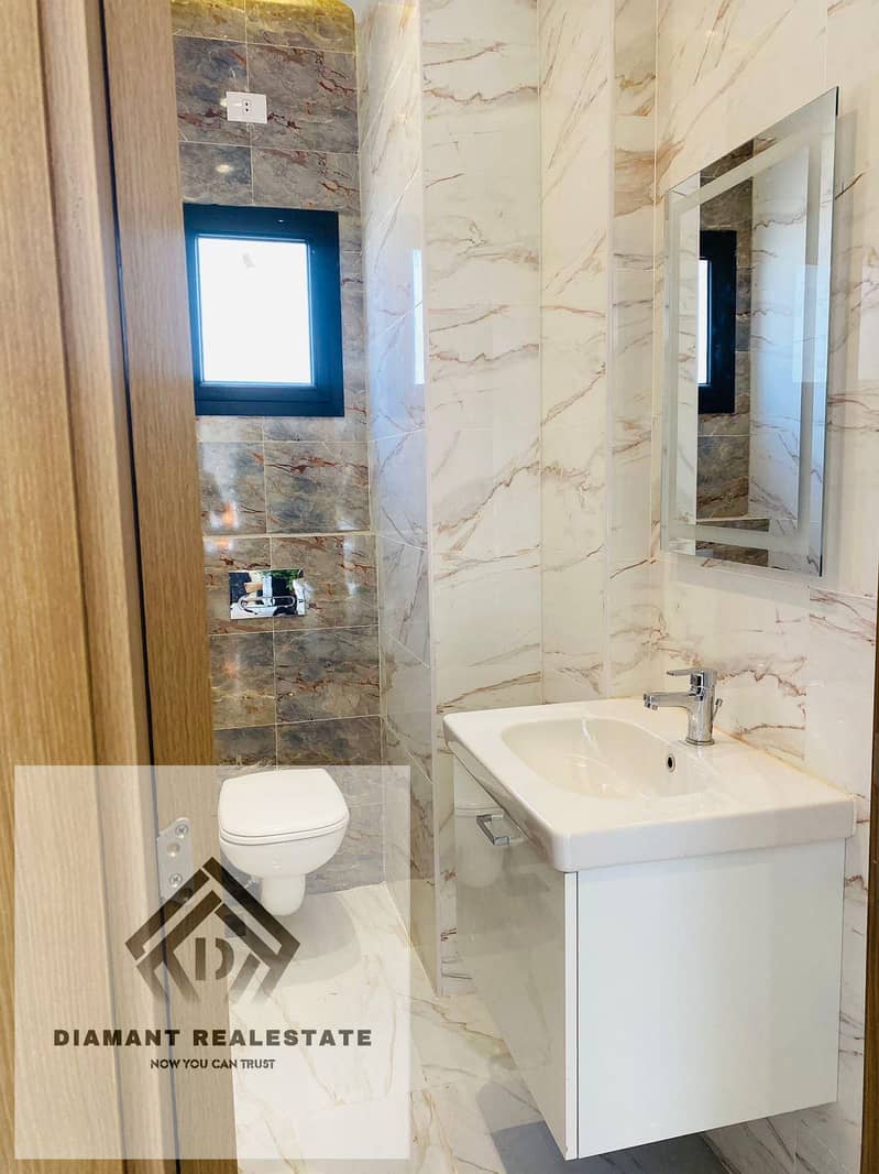 12 WhatsApp Image 2025-09-19 at 6.56. 32 PM (1). jpeg