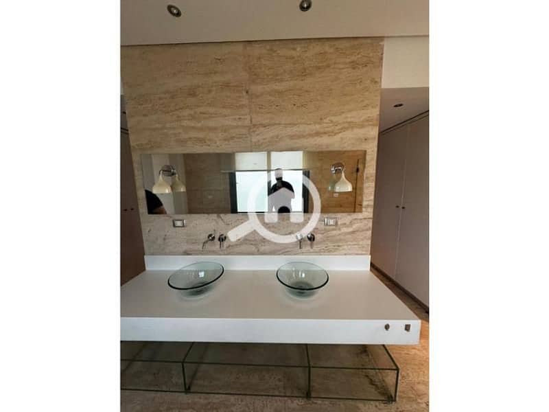 6 69c03e4f-0c9e-4205-a1a3-458c09beaa4d. jpg